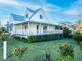 Mermaid Cottage at Hyams Beach